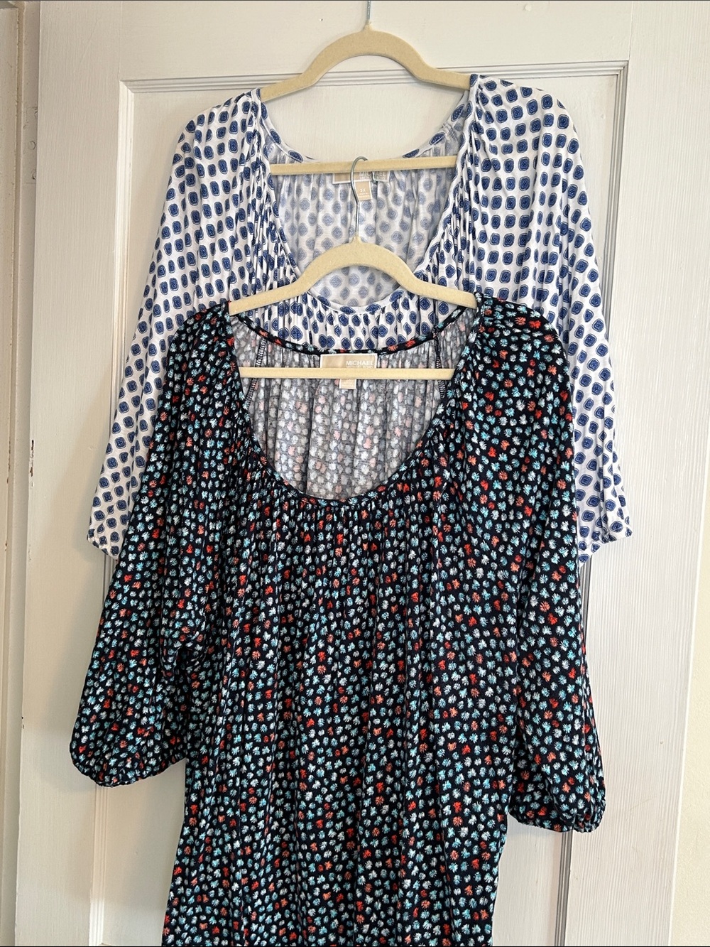 Michael Kors set of 2 tops.  Excellent condition.  3X.